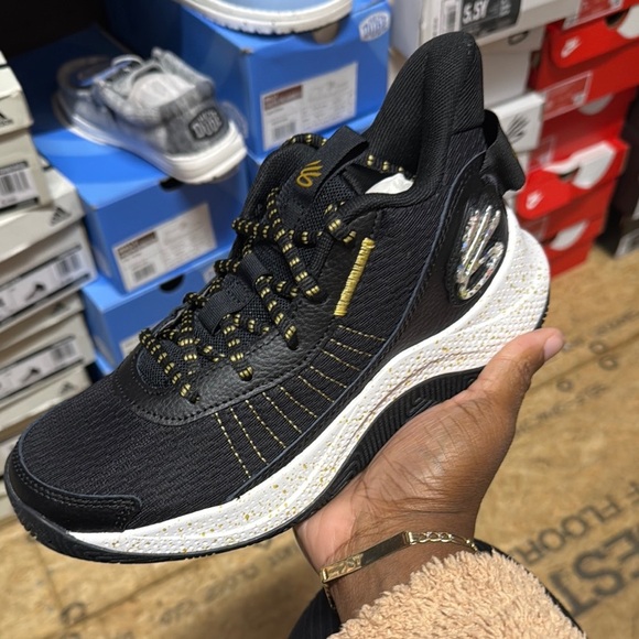 Under Armour Curry 3Z7 unisex shoes - Picture 1 of 1